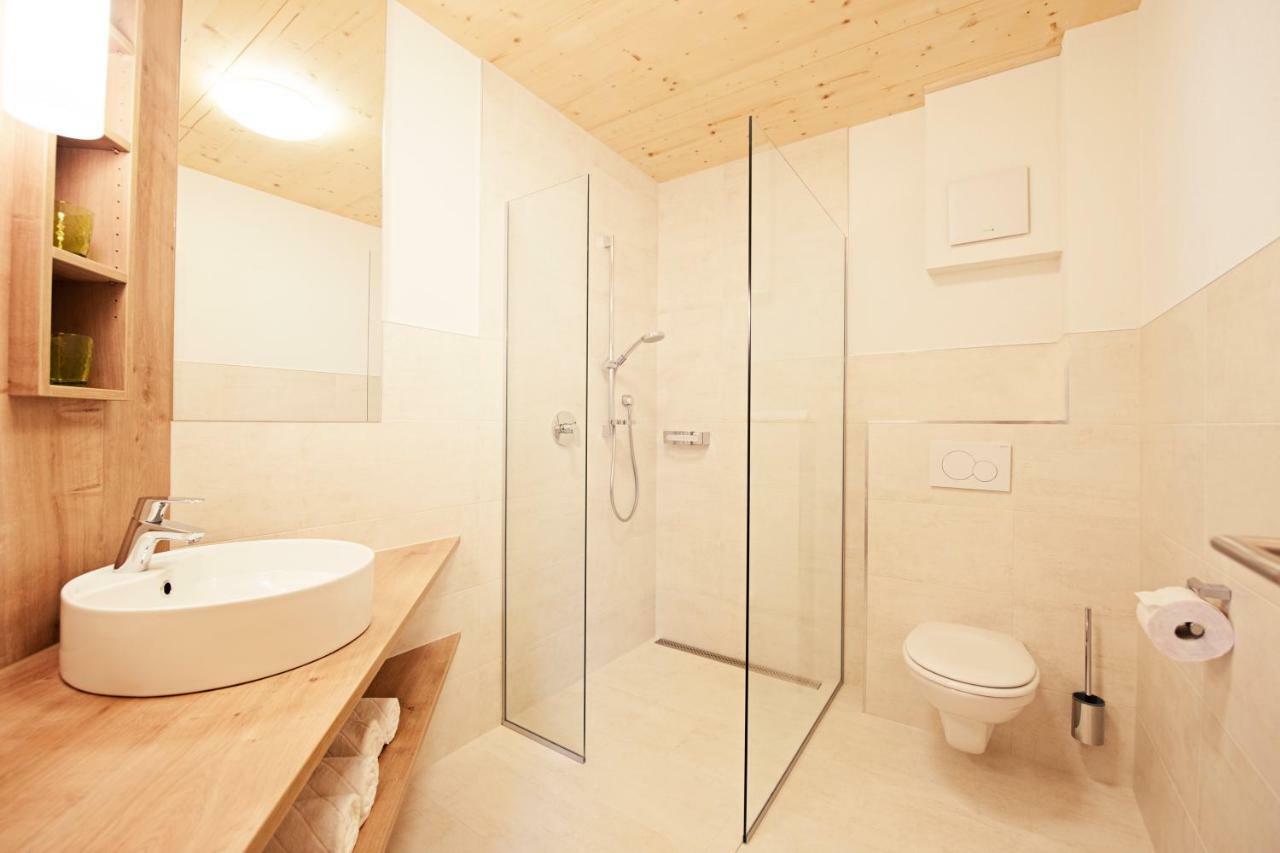 Zum Stubaier Gletscher - Wald Appartement *